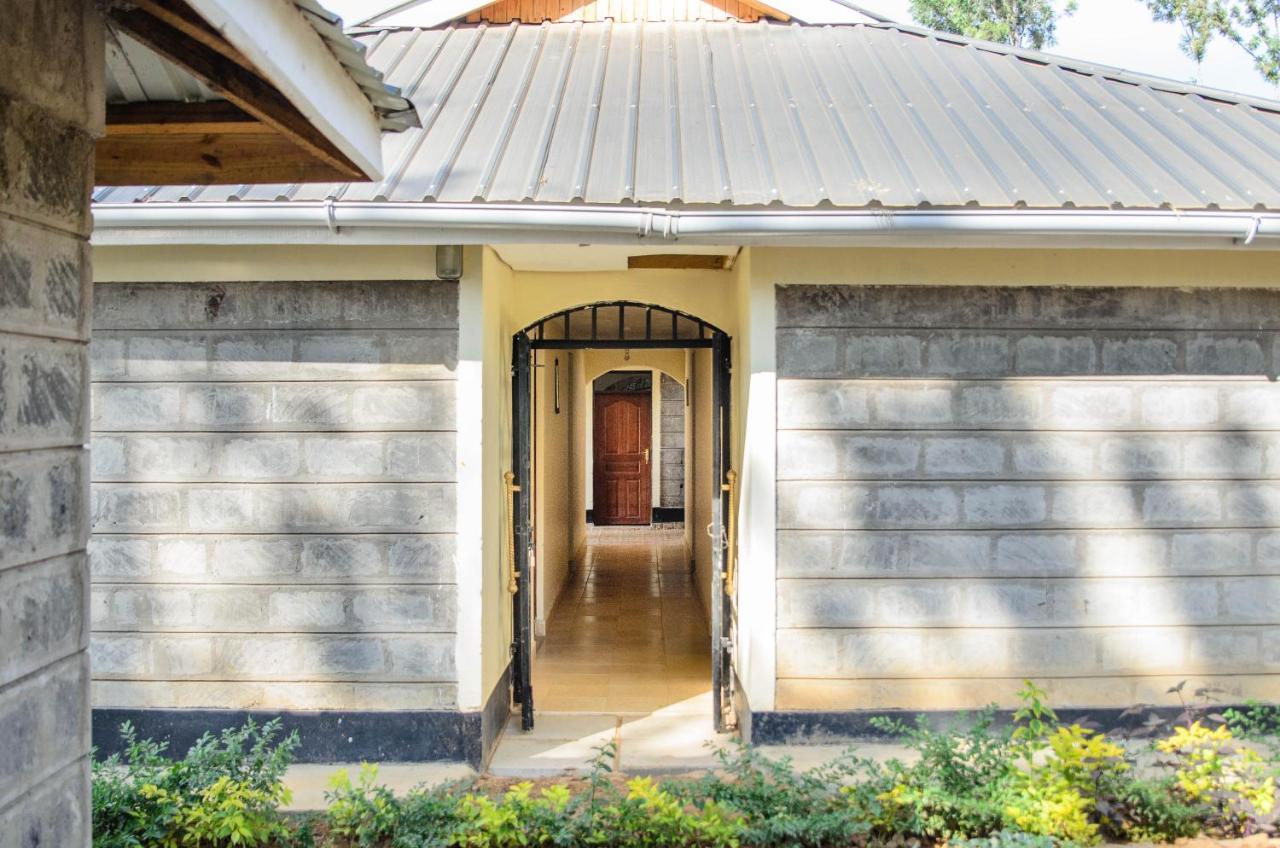 Everlasting Gardens Bed & Breakfast Kitui Exterior photo