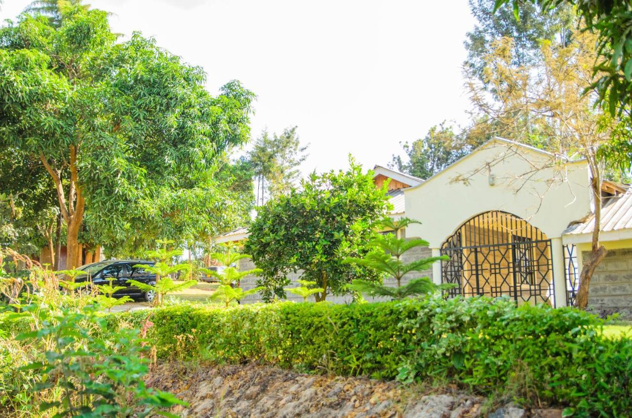 Everlasting Gardens Bed & Breakfast Kitui Exterior photo